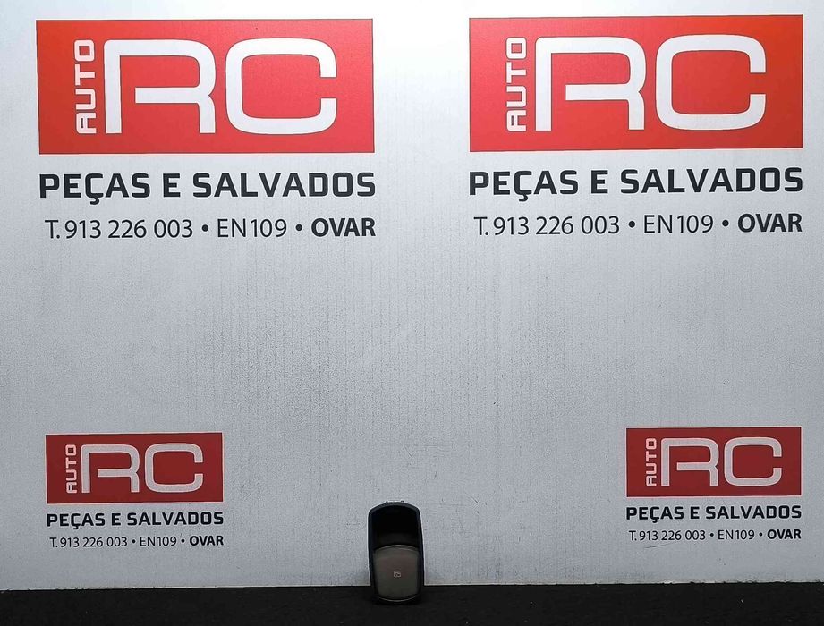 Comando / Botão / Interruptor Vidros Frente Direito 315625731 - OPEL CORSA D