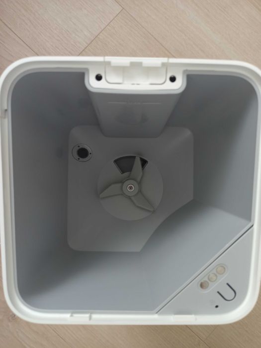 Xiaomi Smart Pet Food Feeder - розумна автоматична годівниця для тварин