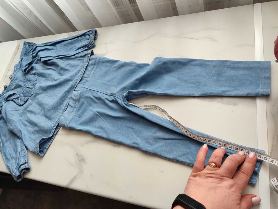 Джинсовий костюмчик на дівчинку 86 - 92 розмір