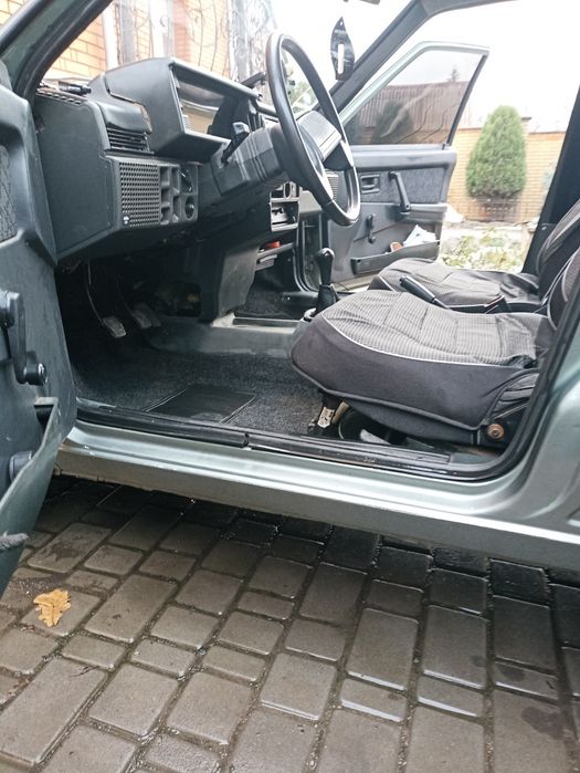 Продам ВАЗ 2199 выпуск 2006год