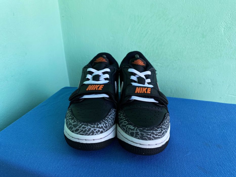 Кросівки Jordan Legacy 312