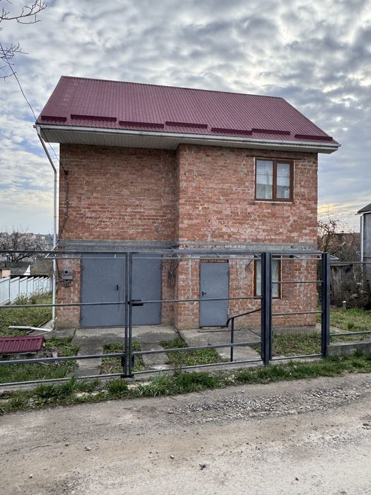 Продається будинок, 6хв від зупинки маршрутки