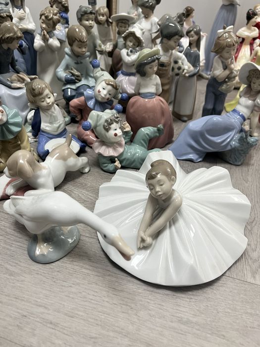 Figurki nao i lladro