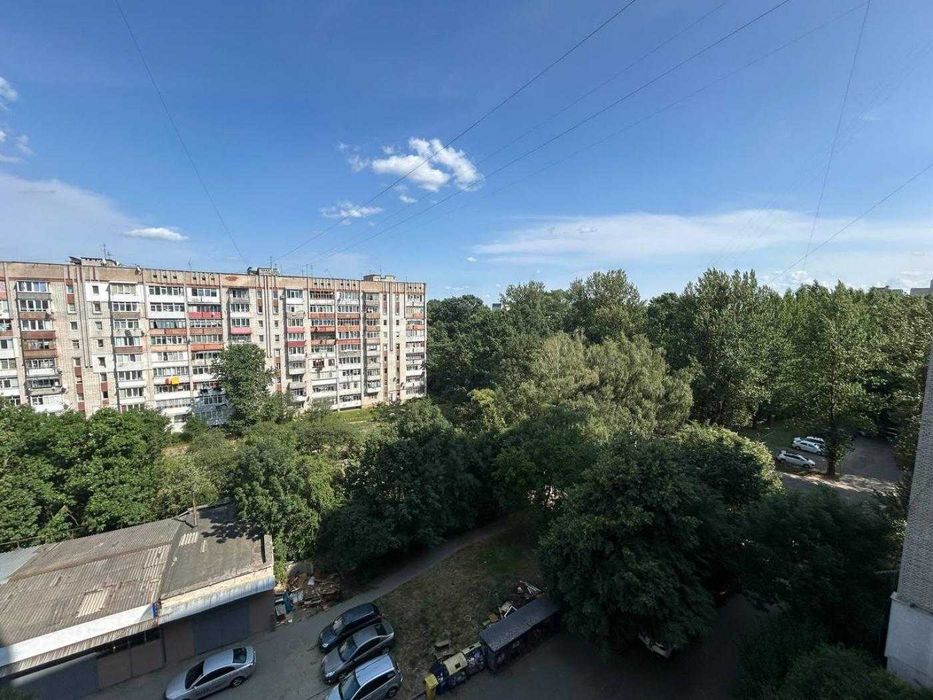 2-кімнатна квартира з ремонтом | Стрийська | Цегляний будинок | 52 м² | 2 балкони