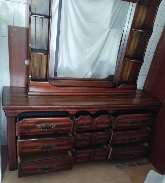 Conjunto de dois moveis vintage em madeira