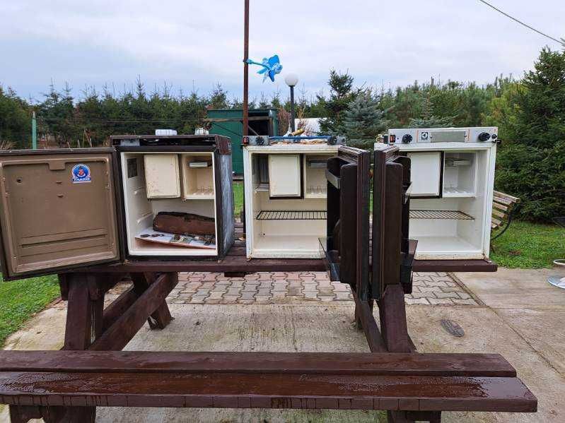 Lodówka na gaz 230V 12V 3 szt.