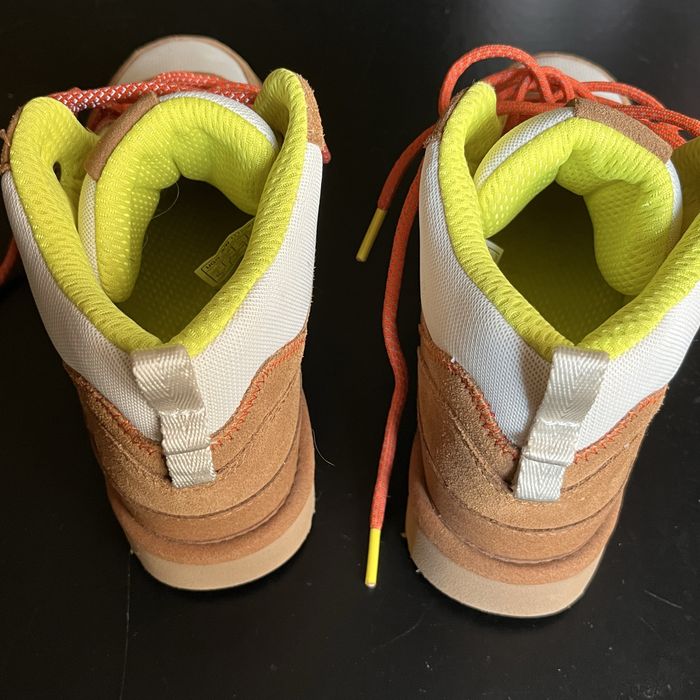 Жіночі черевики UGG Highland Hi Heritage Sneakers розмір 37