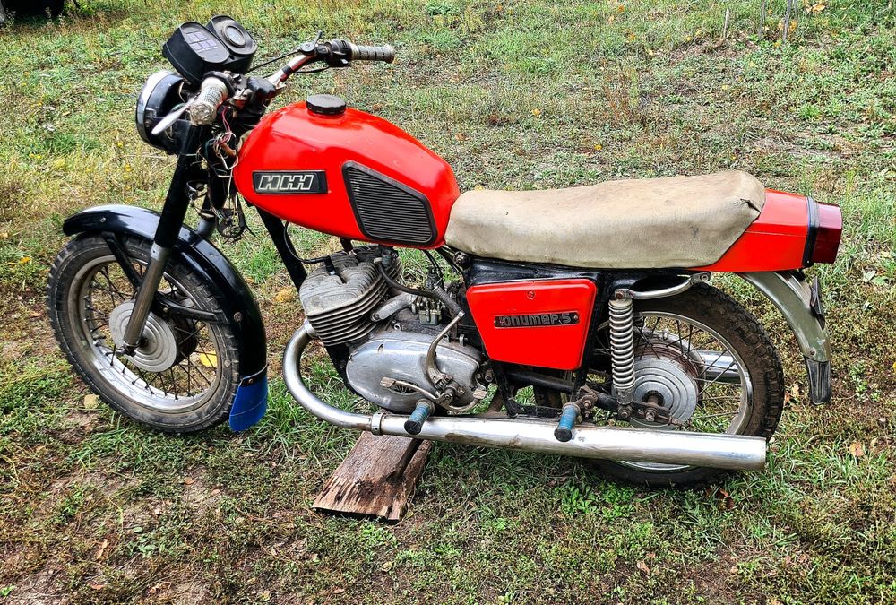 Юпітер 5                 .