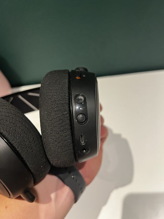 Słuchawki Steel Series Arctis 9 wireless