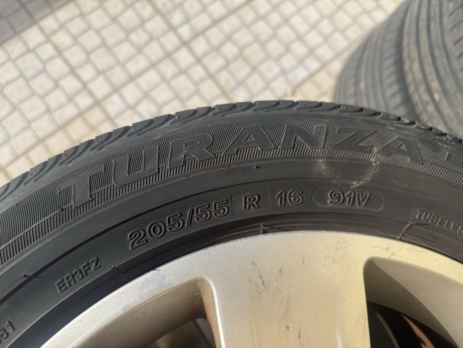 Jantes Audi R16 5x112 7J  ET42 C/Pneus