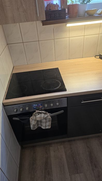 Meble do kuchni z lodówką