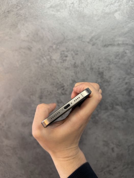 Б/у Iphone 16 Pro Max 512 Natural Titanium не розбирався повний комплект
