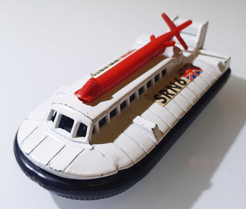 Antiga Miniatura ~ "SRN6 HOVERCRAFT" ~ Matchbox ~ sem Caixa ~ 1972