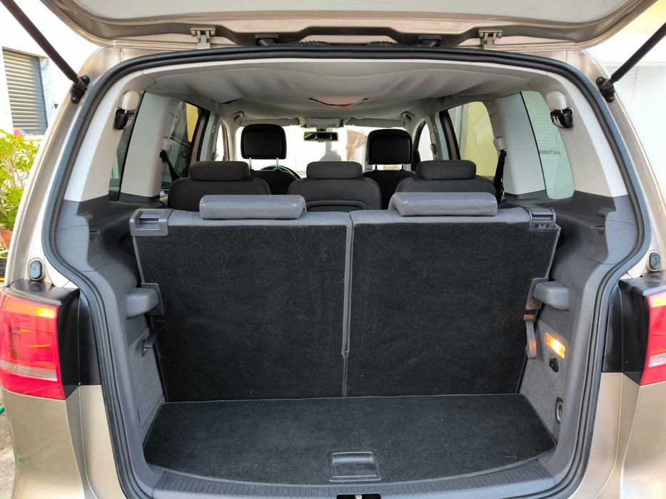 Volkswagen Touran 1.6 TDI 2012