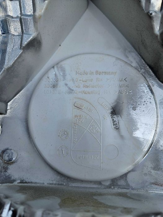 Tylna lampa kamper Jokon prawa i lewa -Komplet