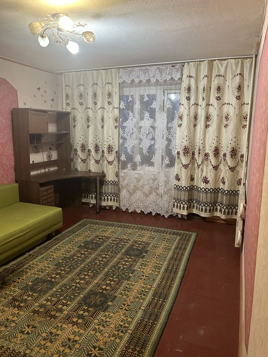 Продажа 1 комнатной квартиры на Лазурном