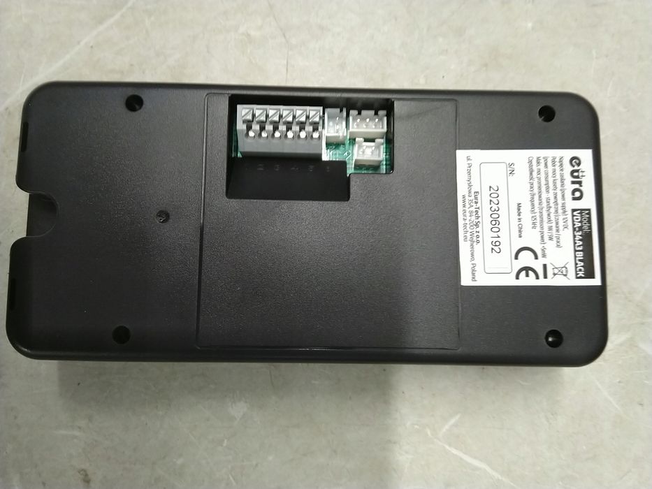 Wideodomofon Przewodowy Z Kamerą Eura Vdp 76A3 Czarny