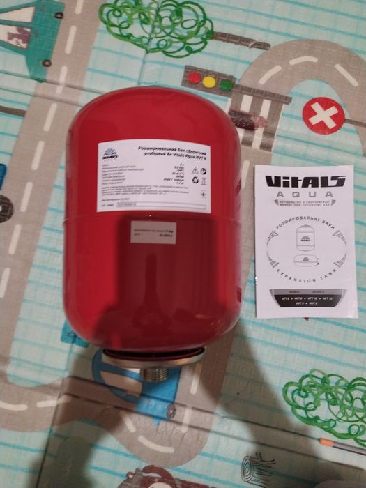 Розширювальний бак VITALS AGUA HVT 8Л