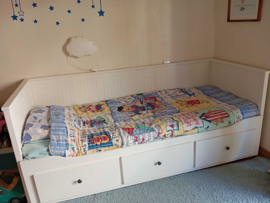 CAMA individual ou dupla - Hemnes Ikea (com colchão ou sem)