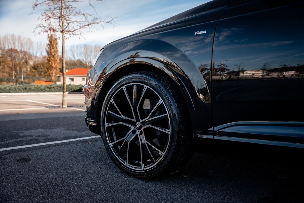 Audi Q7 3.0 TDI quattro S-line Tiptronic 7L