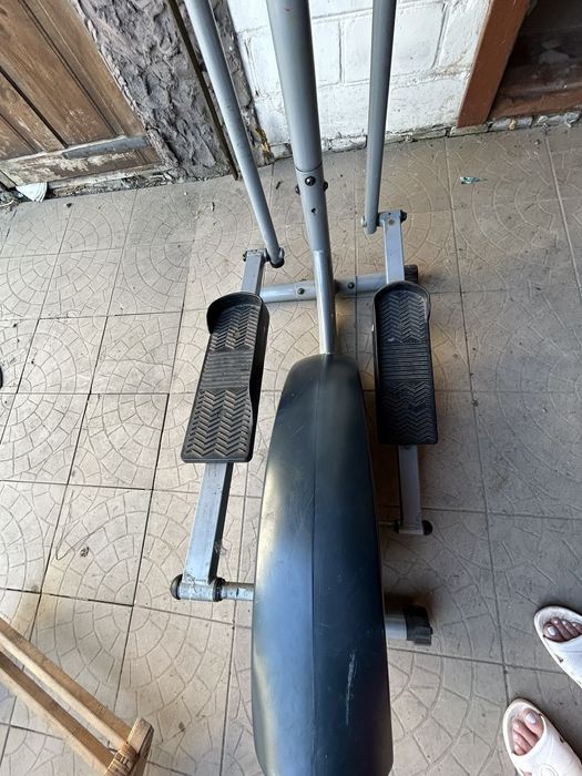 Тренажер велосипед