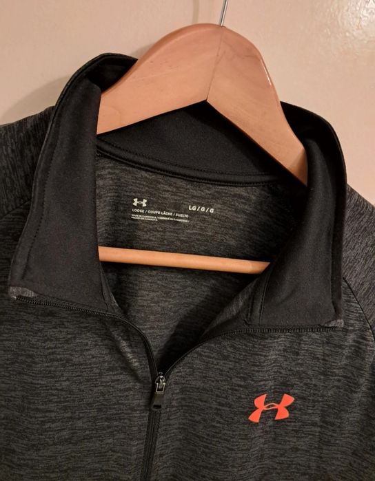 Under Armour camisola L nova