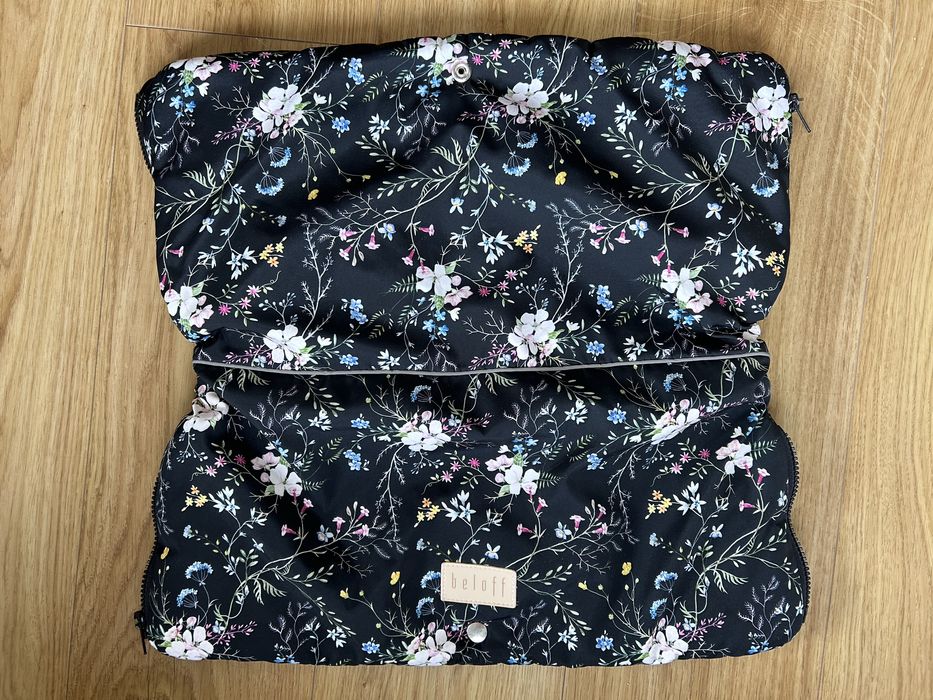 Mufka Beloff leśne kwiaty