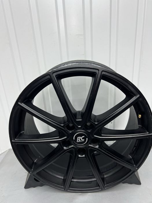 Alufelgi KOMPLET 19 cali 5x112 VW Tiguan Audi Q5 Skoda Mercedes Seat