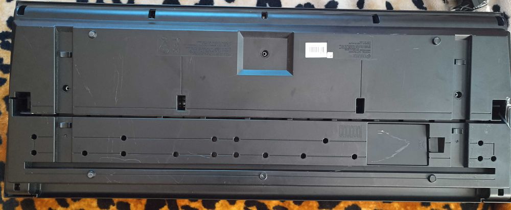 Синтезатор Ямаха Yamaha PSR - E333