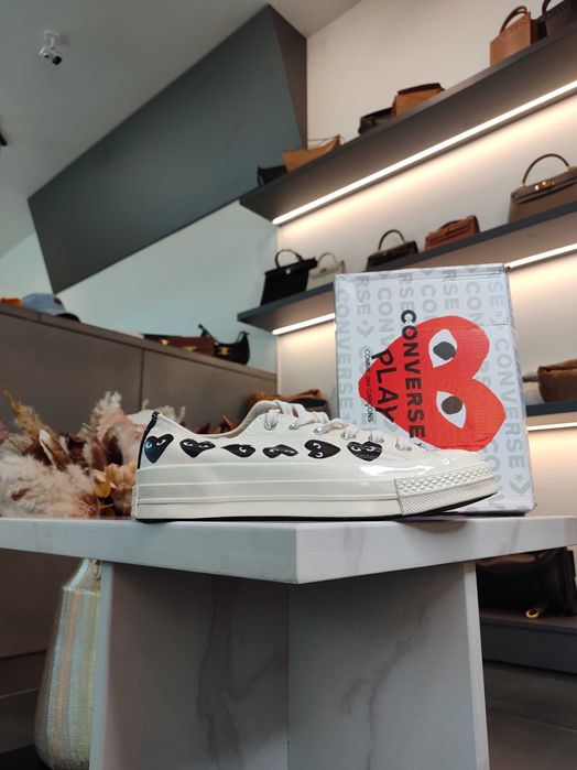 Кеди Converse x Comme Des Garcons Play Black Multi Hearts Low Top Wh