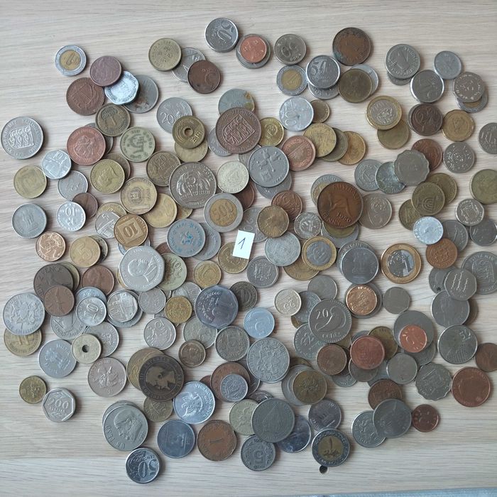 Монети світу 1кг №1