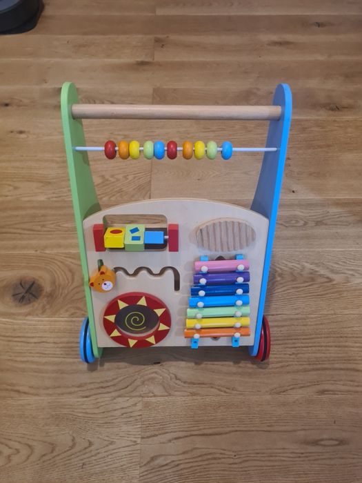 Chodzik jeździć drewniany