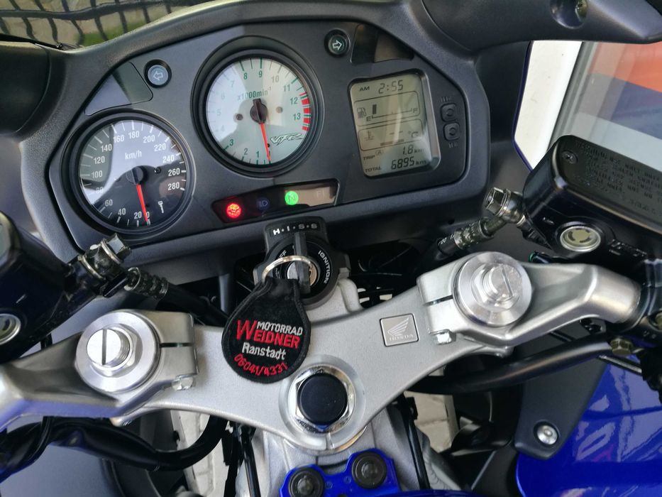 Honda VFR 800 FI Tylko 006800 km !!!  Stan Kolekcjonerski !   NOWA !