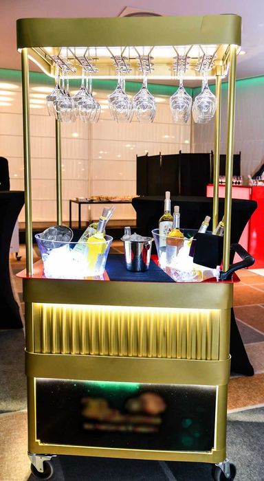 Podświetlany Mobilny Bar