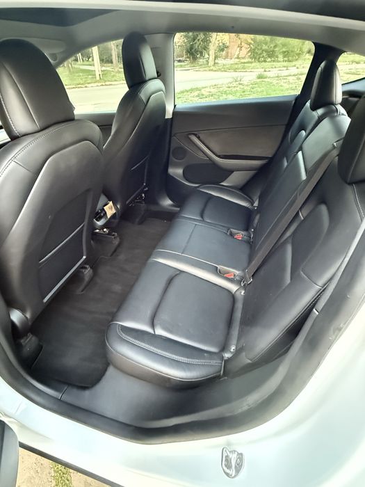 Tesla Y dual motor long range 82квт можливий обмін з доп. в обі стор