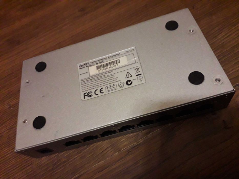 Switch Zyxel ES-108A 8-P 10/100Mb/s