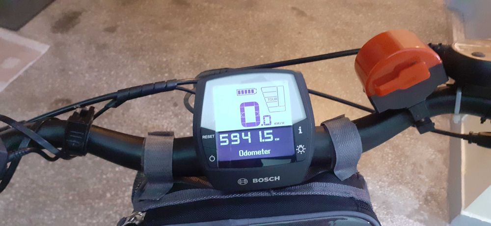 Rower ze wspomaganiem. 28" Velo de Ville CEB 900 Bosch