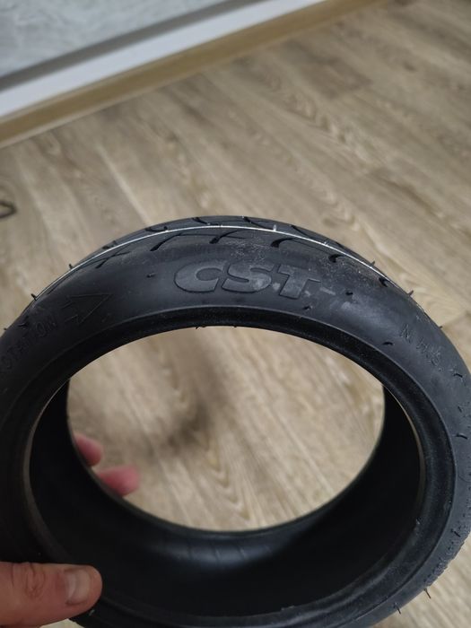 Нова безкамерна покришка CST 8 1/2 для Xiaomi M365