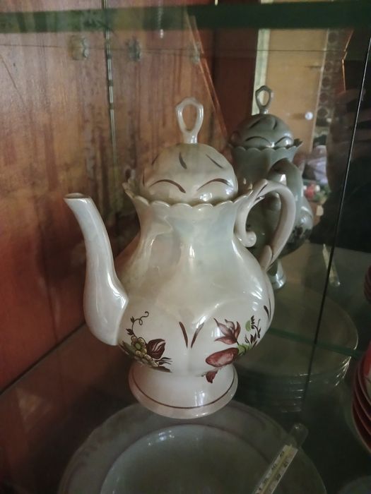 Продам чайник великий