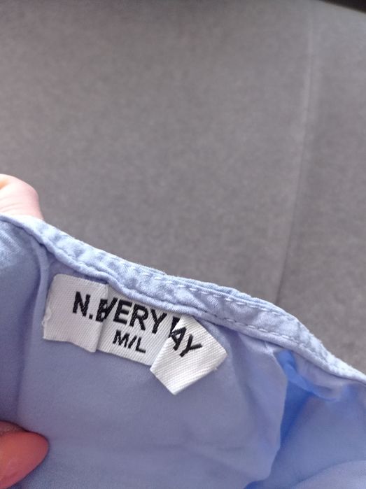 Sukienka niebieska z koronką