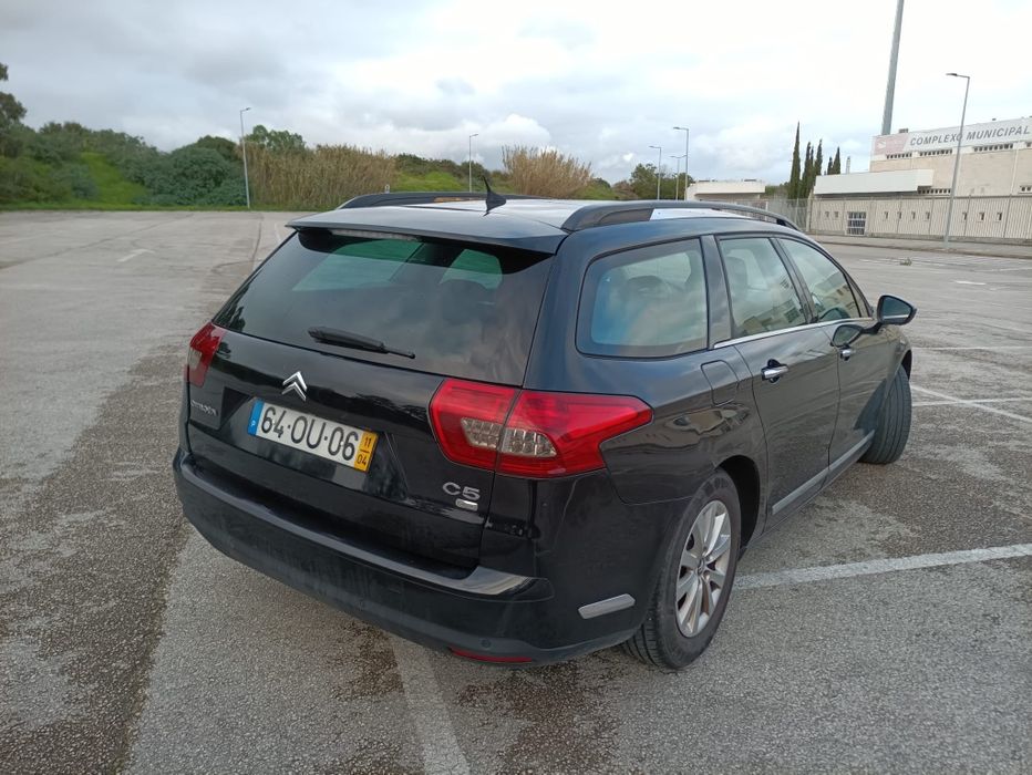 Carrinha  em ótimo estado.