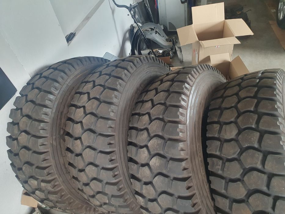 395 85 R20 Michelin 14.00 R20