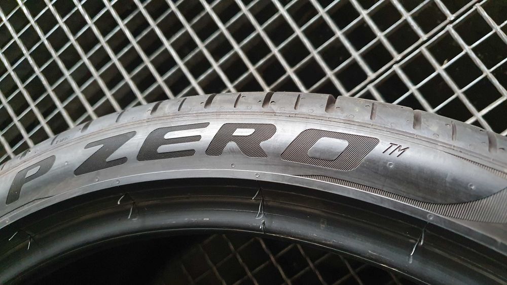 PIRELLI P ZERO TM  305/30R21  Ele=T.