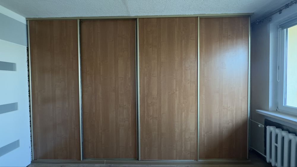 REZERWACJA Szafa w zabudowie 380cmx250cm.