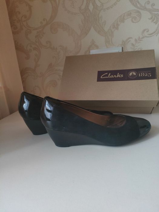Продам туфли, фирма  Clarks.