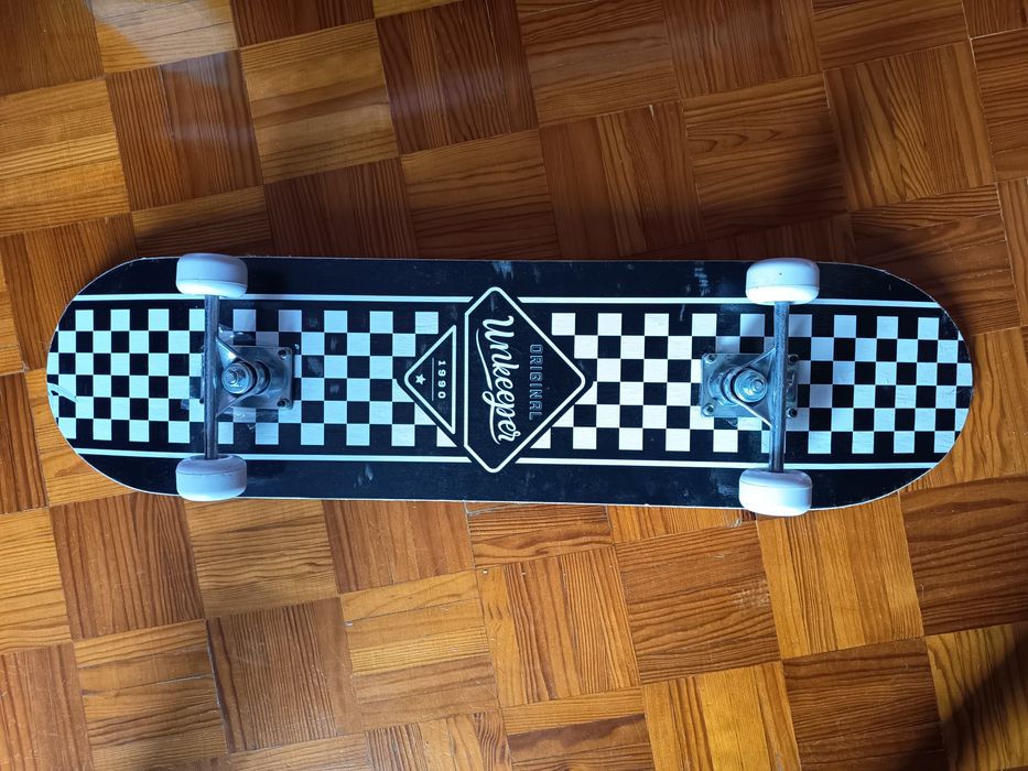 Skate usado para decoração