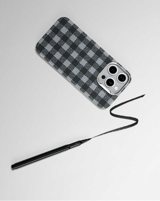 Benks Etui Magnetic Armor Vichy Kevlar do iPhone 16 Pro czarny