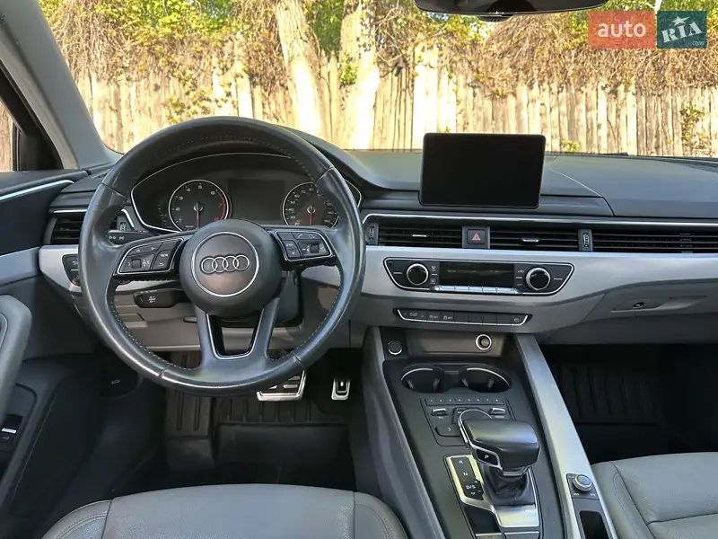 Audi A4 B9 2017 | 2.0 TFSI 190 к.с. | S-tronic