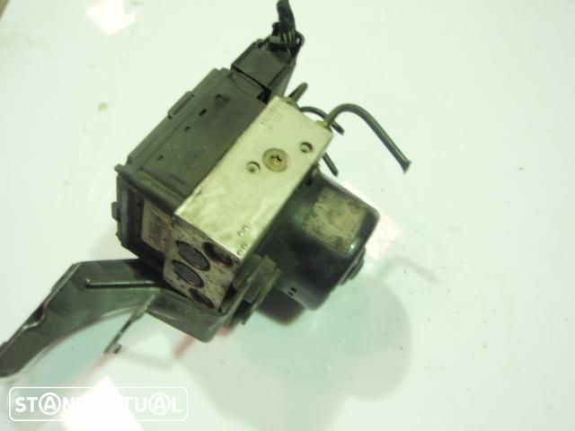 ABS - Ford  Focus 1.8 Tddi ( 2000 )