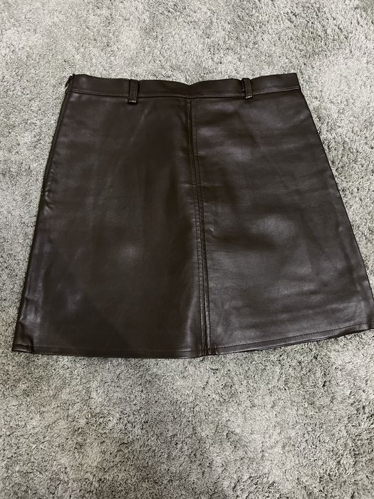 Продам юбку з екошкіри